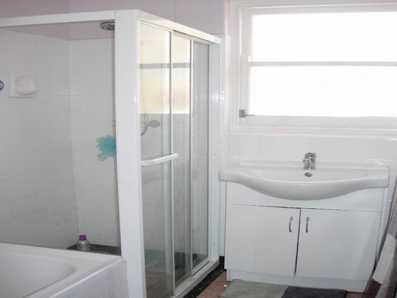 8 Oliphant Avenue, Oaklands Park SA 5046