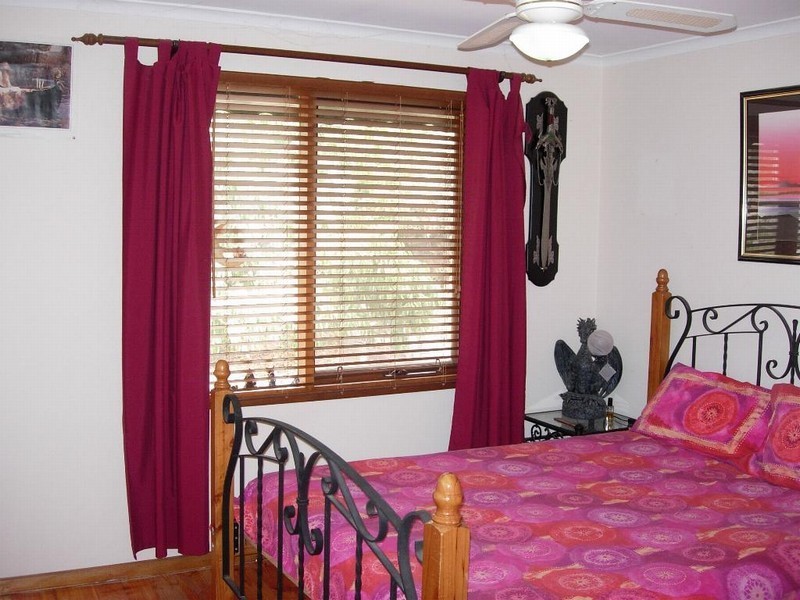 33 Troutbeck Crescent, Huntfield Heights SA 5163