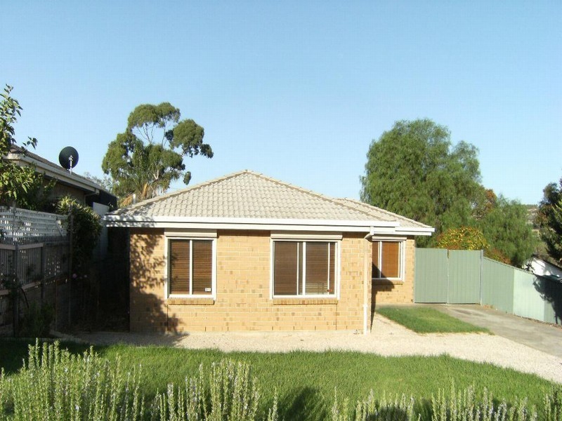 16 Ballina Court, Huntfield Heights SA 5163