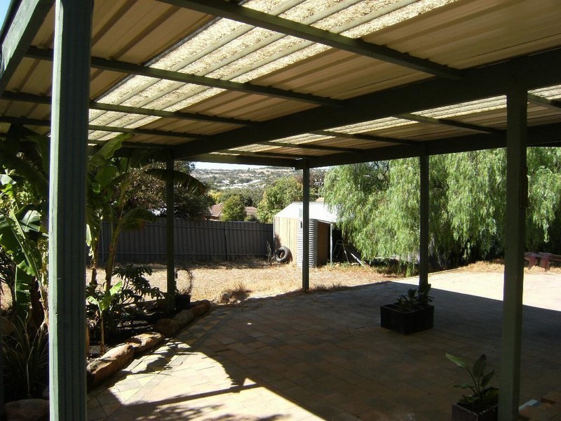 16 Ballina Court, Huntfield Heights SA 5163