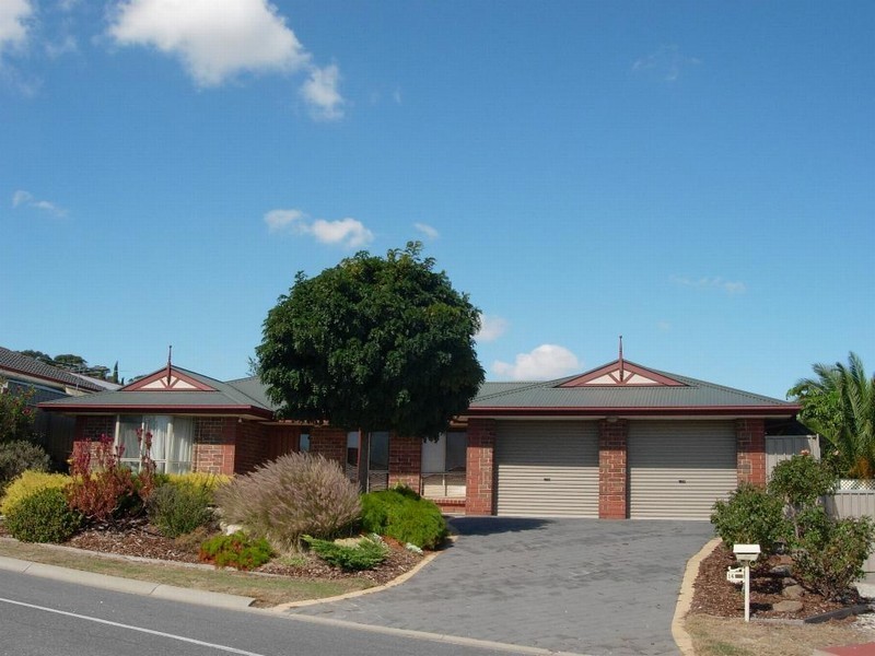14 Steve Lane, Woodcroft SA 5162