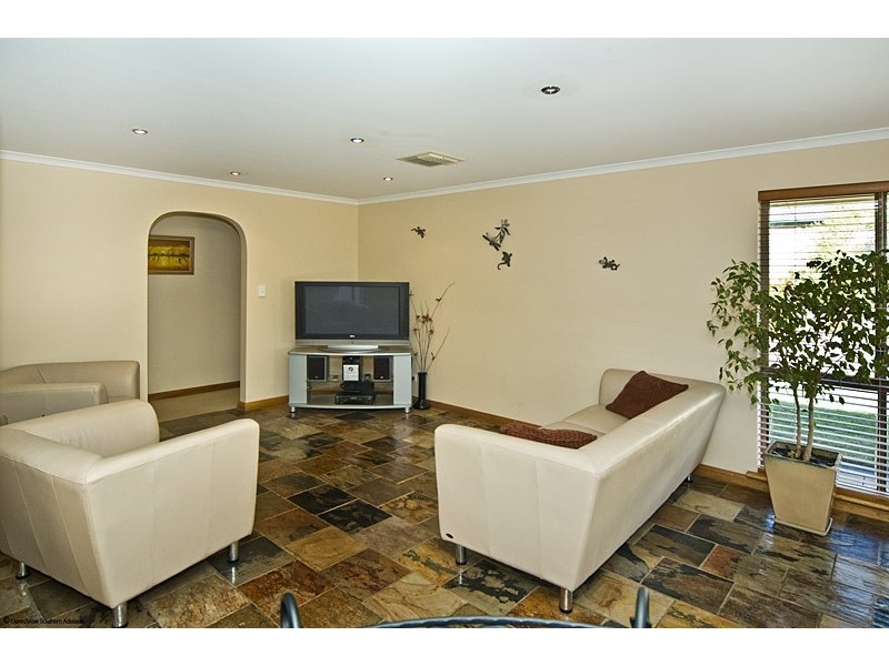 14 Steve Lane, Woodcroft SA 5162