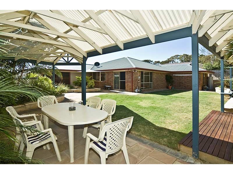 14 Steve Lane, Woodcroft SA 5162