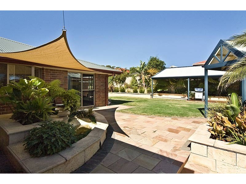 14 Steve Lane, Woodcroft SA 5162