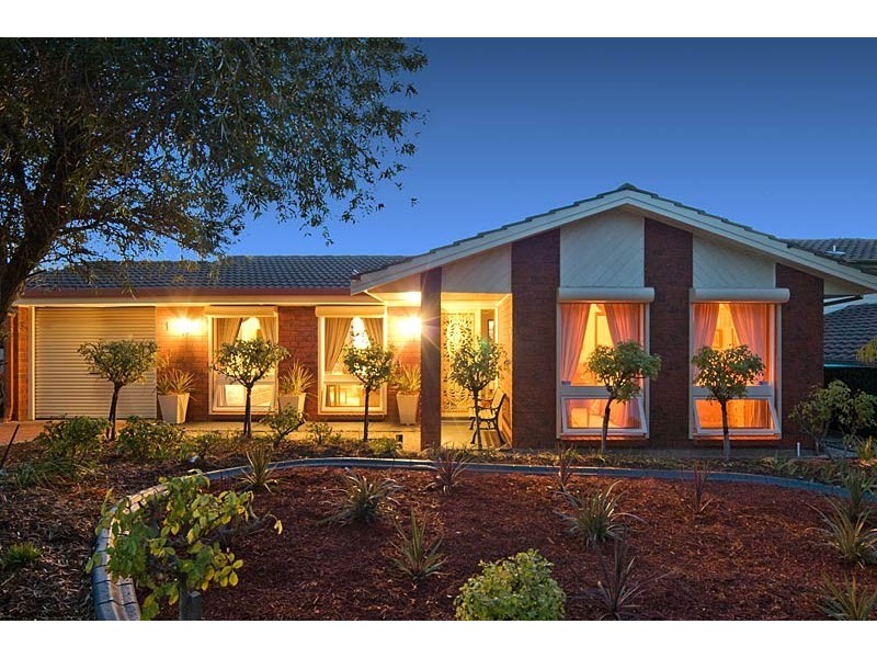 1 Clyde Court, Christie Downs SA 5164
