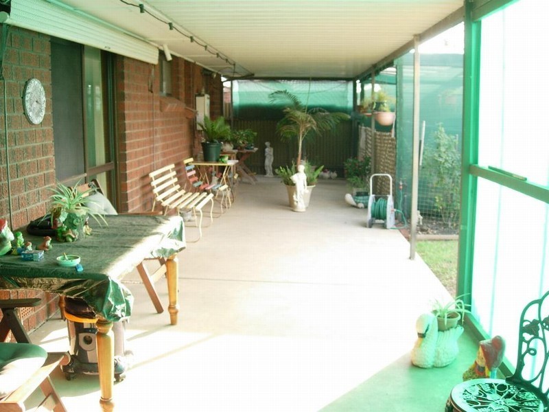 21 Thomas Crescent, Reynella SA 5161