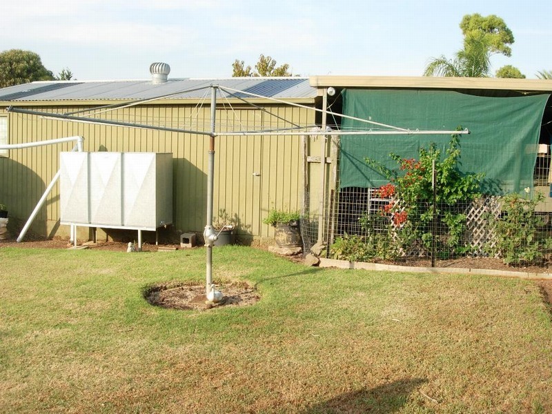 21 Thomas Crescent, Reynella SA 5161