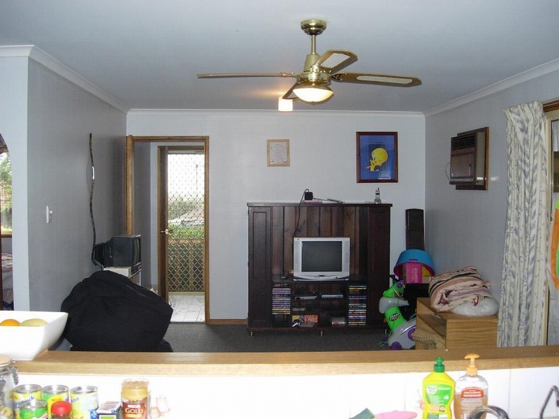 17 Lillian Street, Huntfield Heights SA 5163