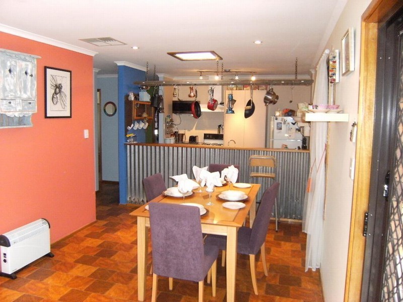 1 Regents Close, Hackham SA 5163