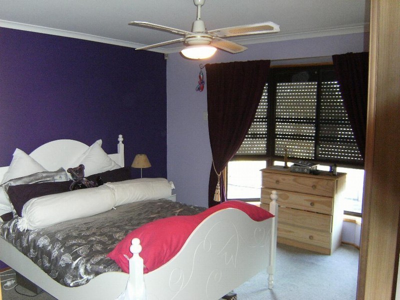 1 Regents Close, Hackham SA 5163