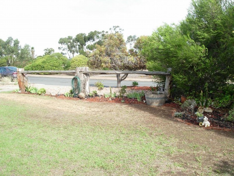 61 Nicolle Drive, Morphett Vale SA 5162
