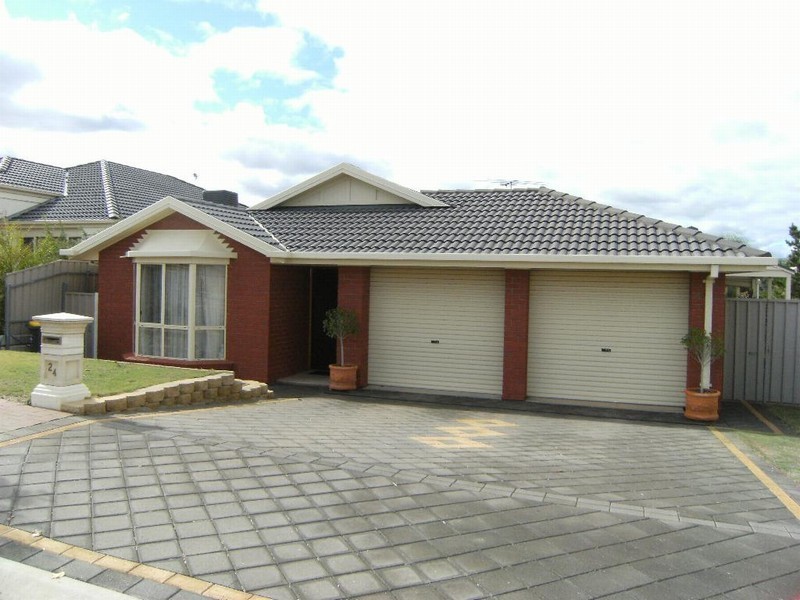 24 Overland Crescent, Sheidow Park SA 5158