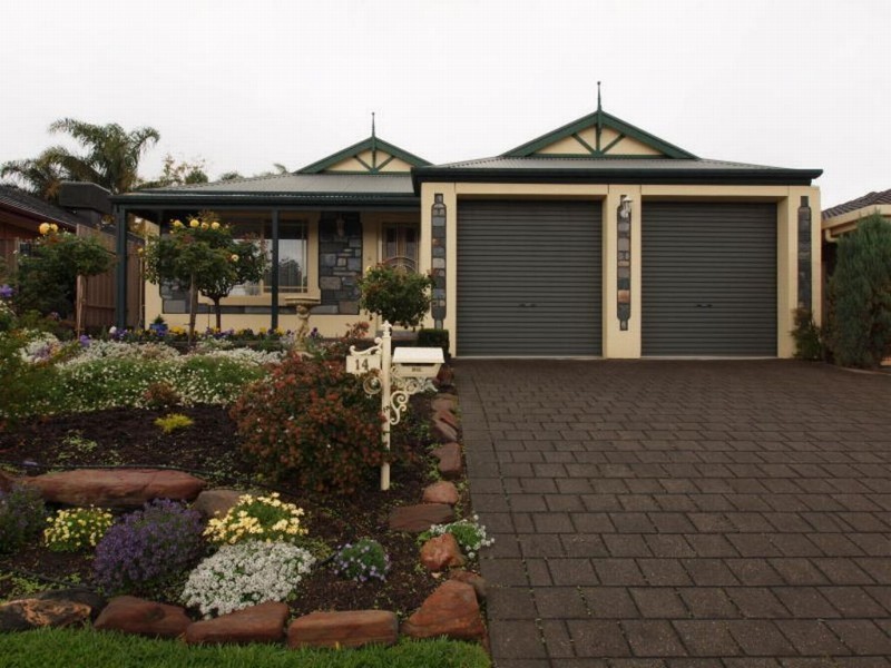 14 Drumborg Court, Woodcroft SA 5162