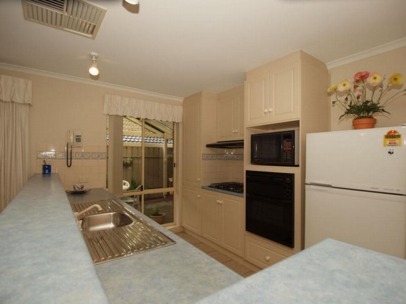 14 Drumborg Court, Woodcroft SA 5162