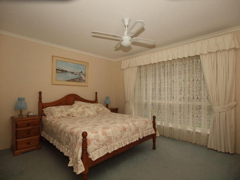 14 Drumborg Court, Woodcroft SA 5162