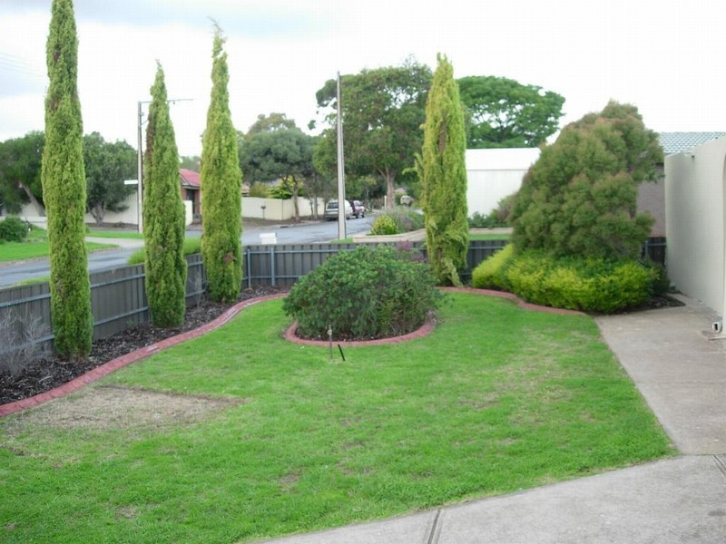 18 Riordan Street, Morphett Vale SA 5162