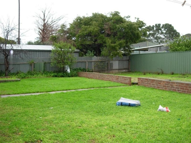 23 Glenda Avenue, Morphett Vale SA 5162