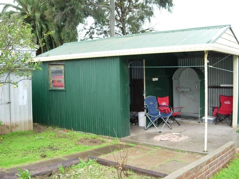 23 Glenda Avenue, Morphett Vale SA 5162