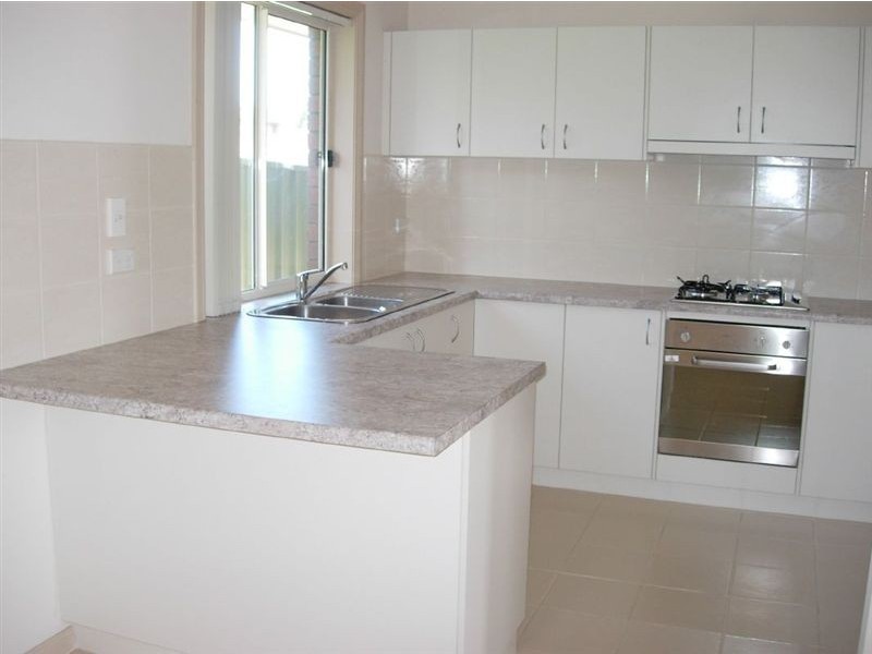 4/6 Booth Avenue, Morphett Vale SA 5162