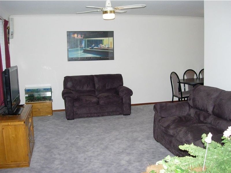 15 Dorita Court, Woodcroft SA 5162