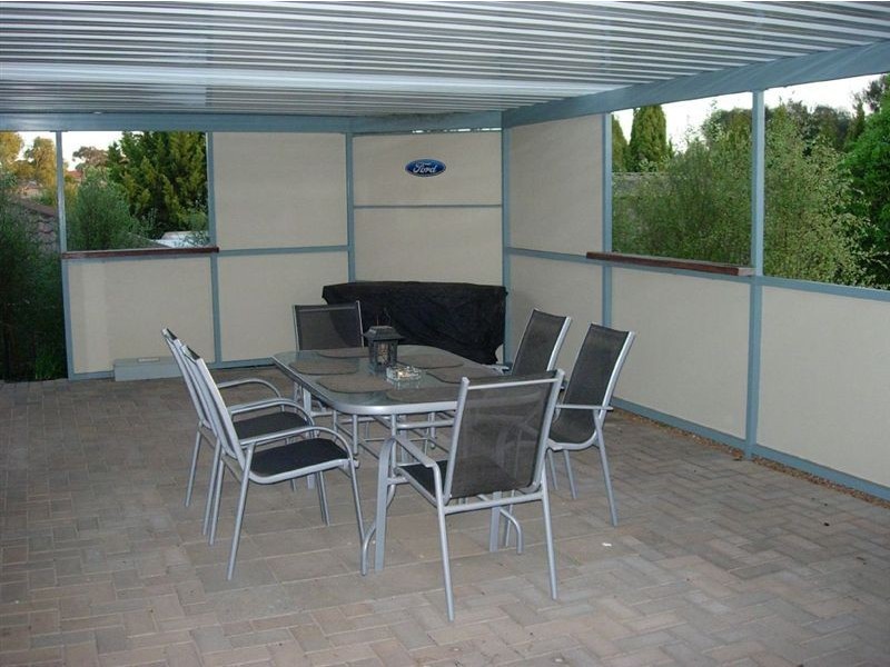 15 Dorita Court, Woodcroft SA 5162