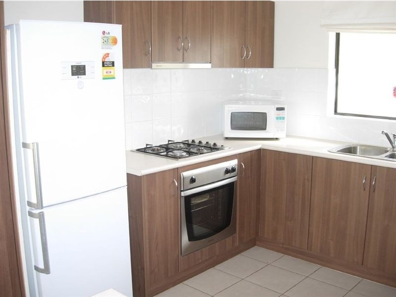 8/69 Bains Road, Morphett Vale SA 5162