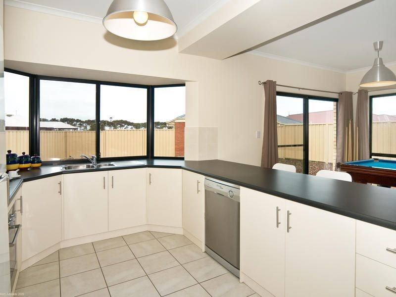 3 Ocean Street, Seaford Meadows SA 5169