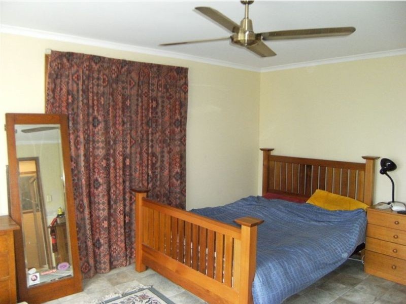 2 Dixie Court, Happy Valley SA 5159