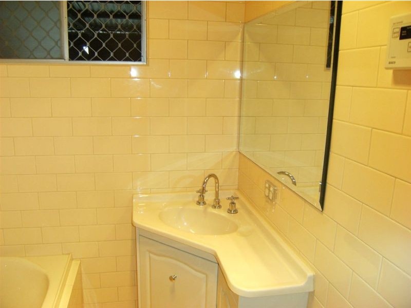 2 Dixie Court, Happy Valley SA 5159