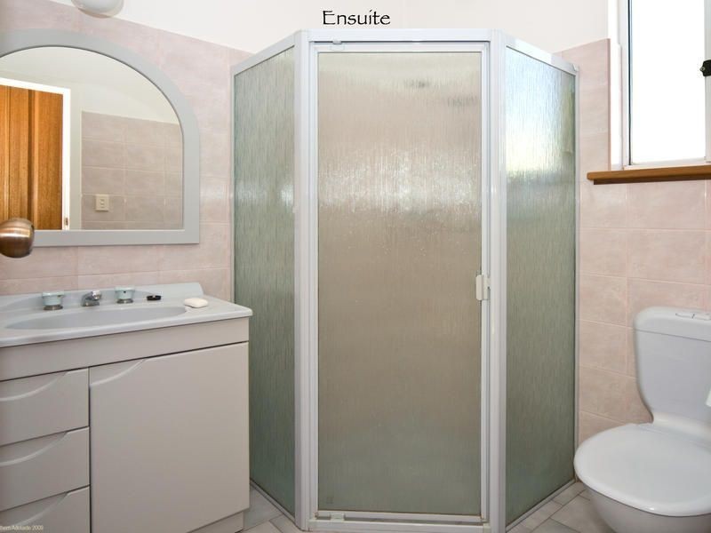 17 Pine Avenue, Warradale SA 5046