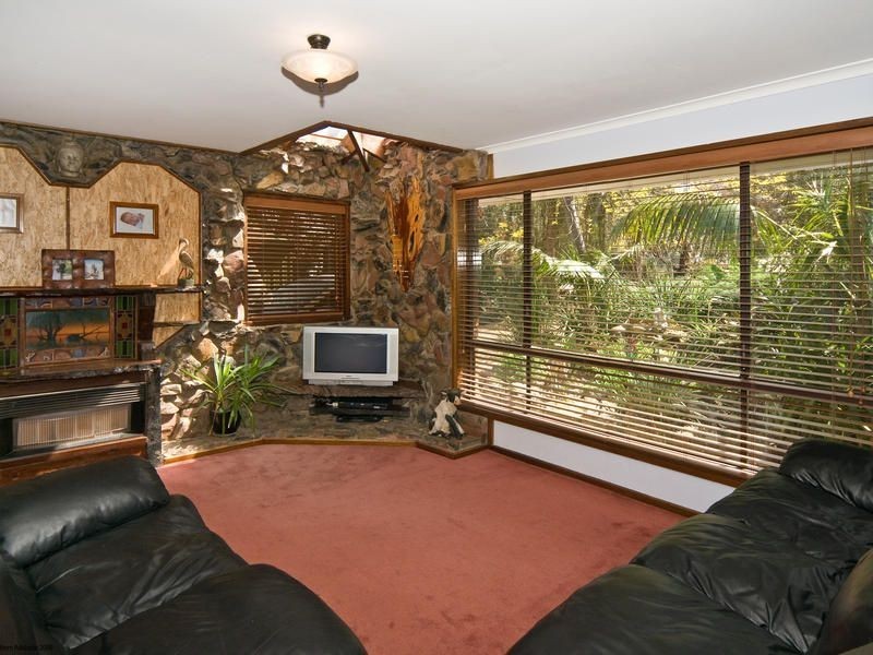 8 Barry Street, Port Noarlunga SA 5167