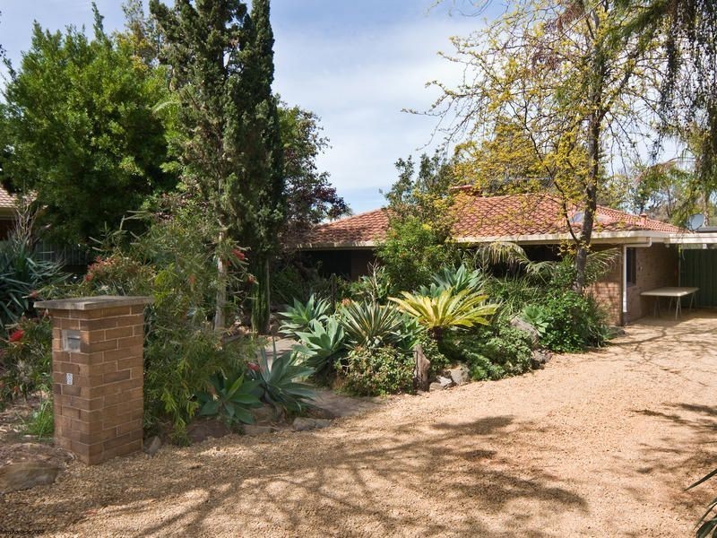 8 Barry Street, Port Noarlunga SA 5167