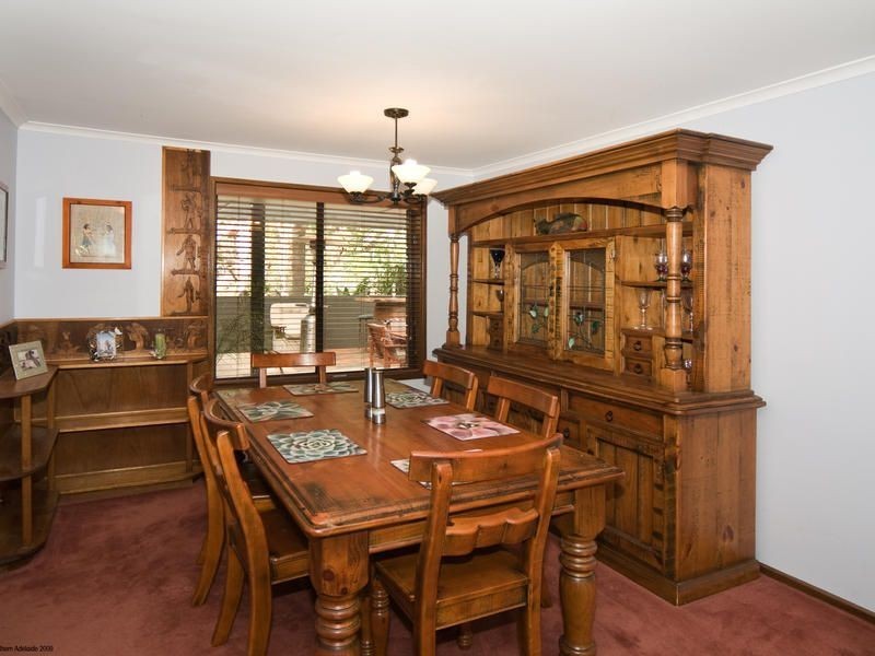 8 Barry Street, Port Noarlunga SA 5167