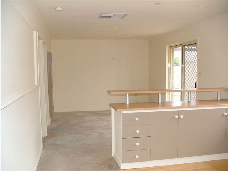 8 Navigator Crescent, Seaford Rise SA 5169