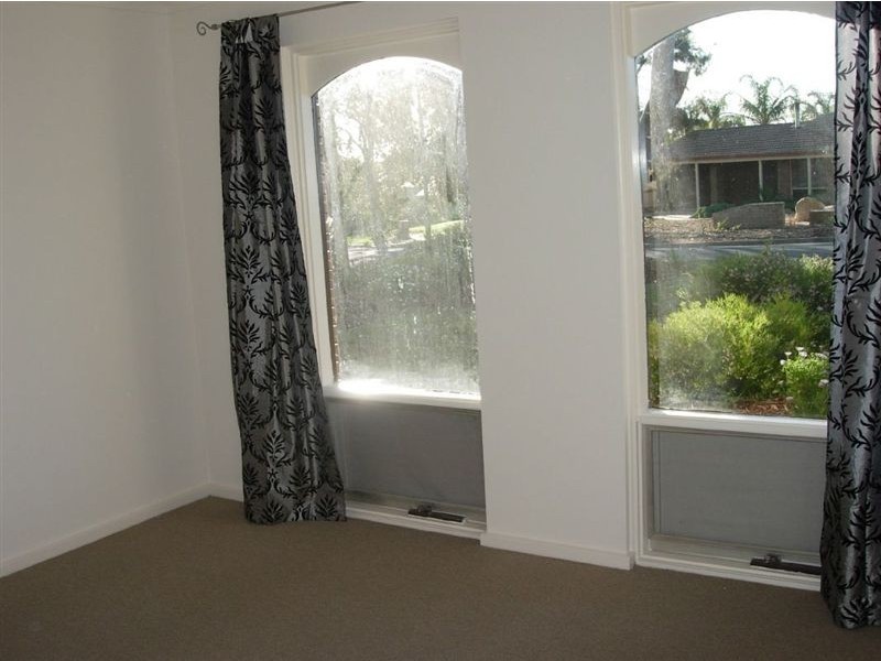 14 Beverley Street, Morphett Vale SA 5162