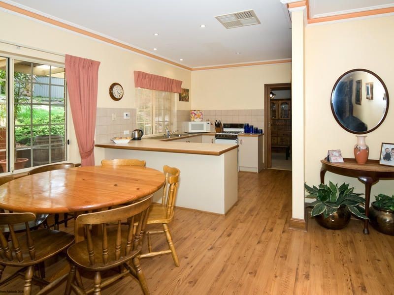 14 Salerno Court, Woodcroft SA 5162