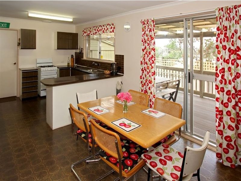 14 Dickerson Crescent, Trott Park SA 5158