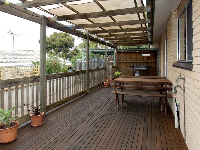 14 Dickerson Crescent, Trott Park SA 5158