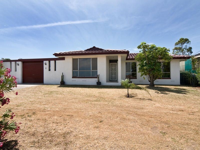 1 Bruce Avenue, Christies Beach SA 5165