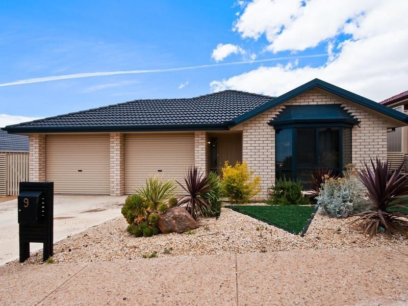 9 Fuschia Street, Huntfield Heights SA 5163