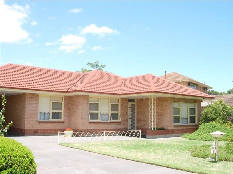 3 Clyde Street, Marion SA 5043