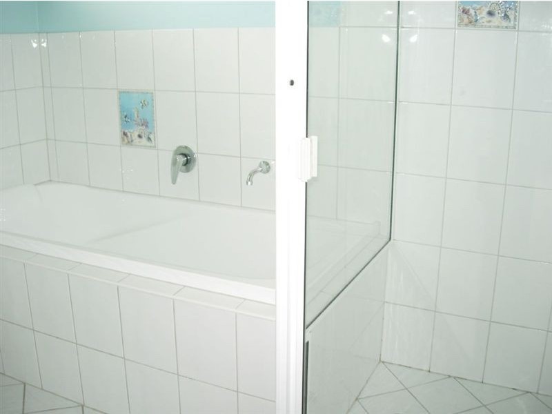 10 Jenner Street, Morphett Vale SA 5162