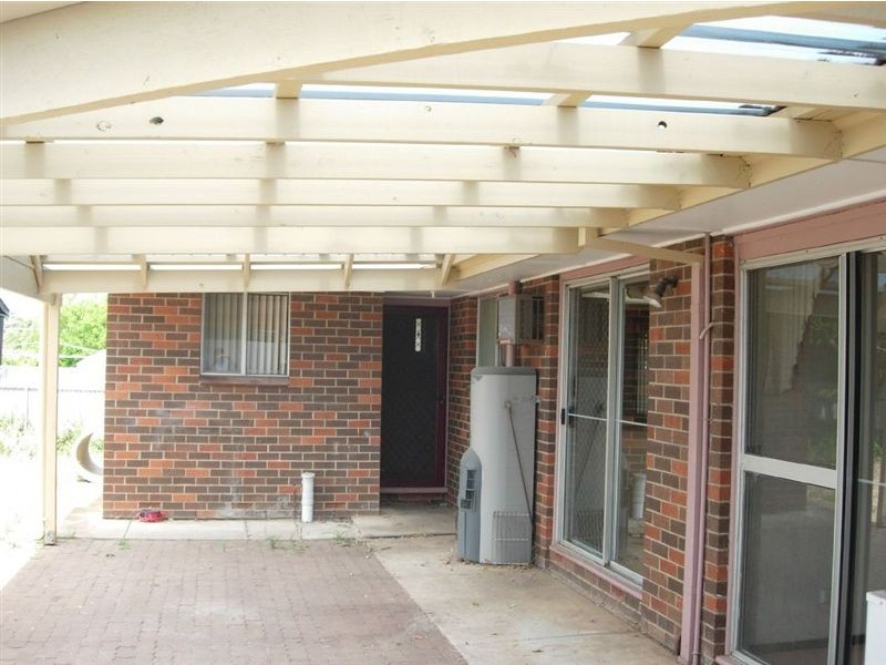 10 Jenner Street, Morphett Vale SA 5162