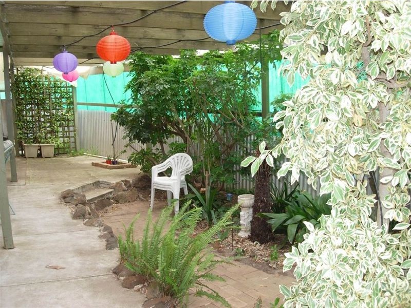 10 Arnhem Crescent, Hackham West SA 5163