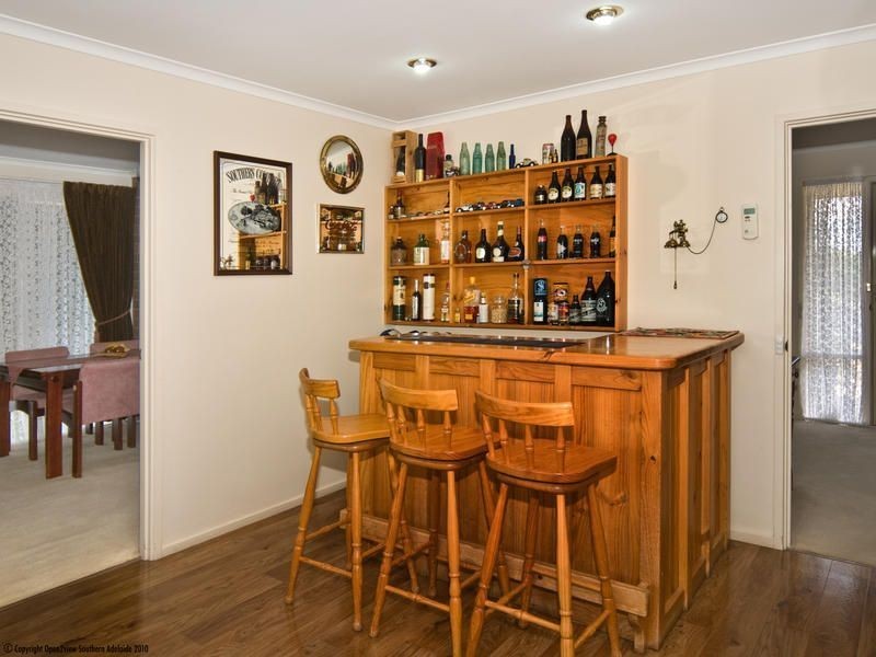 4 James Road, Happy Valley SA 5159