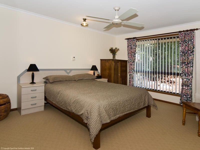 30 Upper Penneys Hill Road, Onkaparinga Hills SA 5163