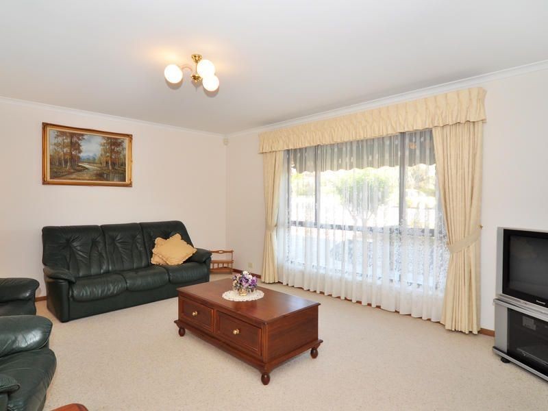 60 Farnsworth Drive, Morphett Vale SA 5162