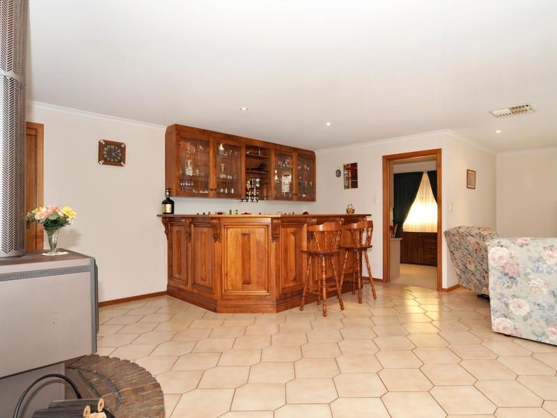 60 Farnsworth Drive, Morphett Vale SA 5162