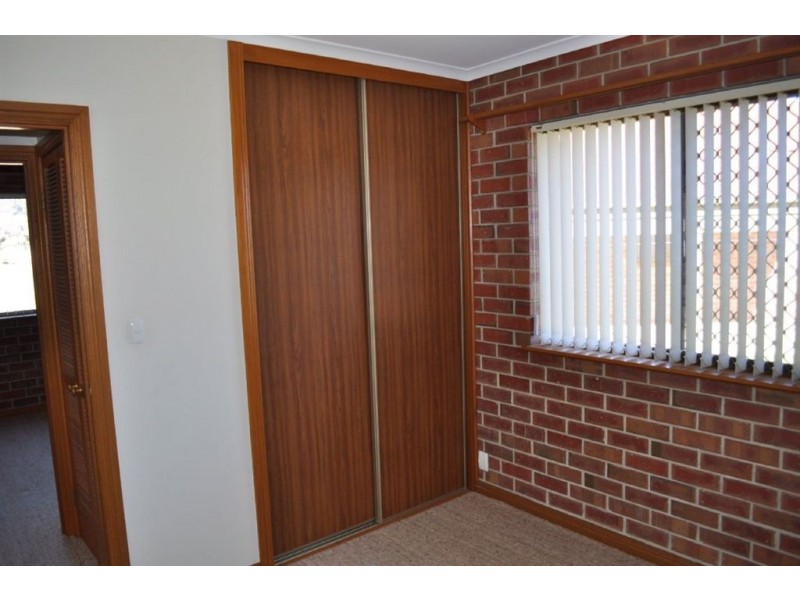 3/2 Warrigal Road, Aldinga Beach SA 5173