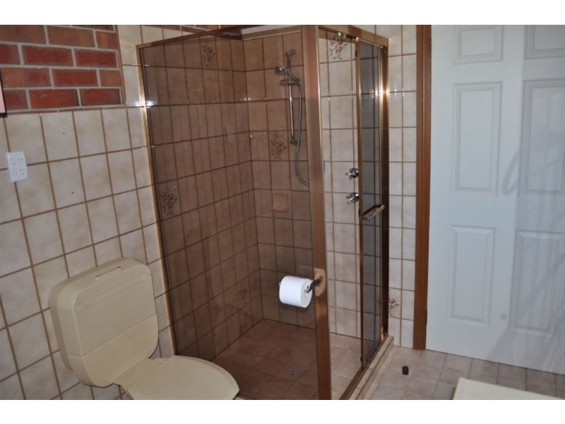 3/2 Warrigal Road, Aldinga Beach SA 5173